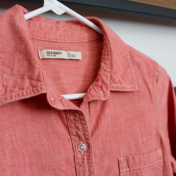 Old Navy Coral Chambray Button Down Blouse XS - Picture 4 of 4